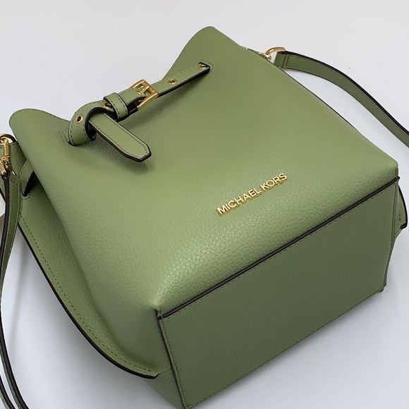 MICHAEL KORS EMILIA SMALL BUCKET BAG MESSENGER LIGHT SAGE COLOR - Picture 11 of 15